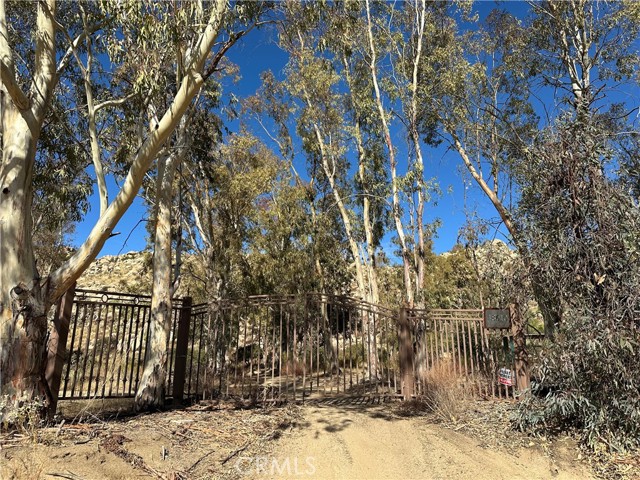 Detail Gallery Image 9 of 10 For 48610 Secret Falls Rd, Aguanga,  CA 92536 - – Beds | – Baths