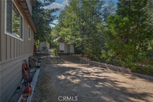 Detail Gallery Image 6 of 39 For 316 Annandale Dr, Lake Arrowhead,  CA 92352 - 4 Beds | 2 Baths