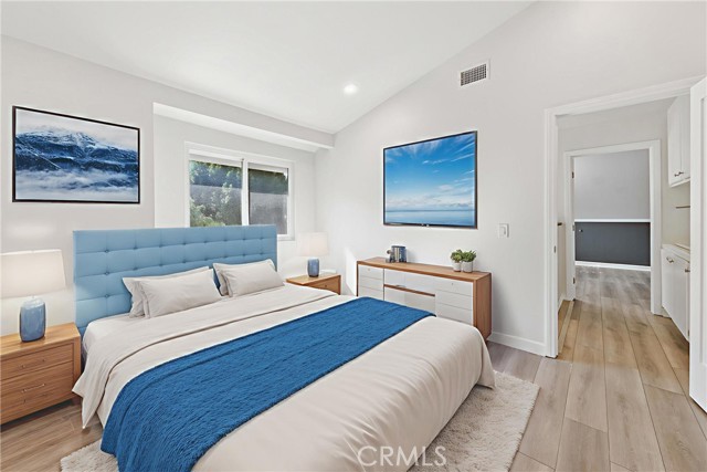 Detail Gallery Image 15 of 31 For 6180 Old Village Rd #64,  Yorba Linda,  CA 92887 - 2 Beds | 2/1 Baths