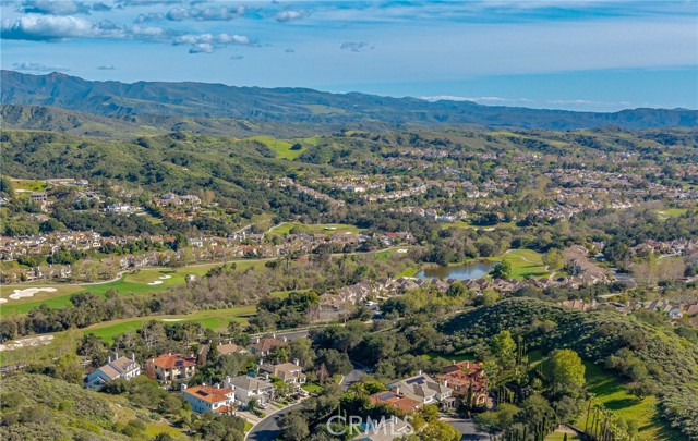 Detail Gallery Image 6 of 7 For 12 Dornoch Way, Coto de Caza,  CA 92679 - 3 Beds | 3 Baths