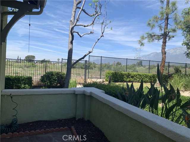 Detail Gallery Image 9 of 53 For 7744 Chambray Pl #3,  Rancho Cucamonga,  CA 91739 - 3 Beds | 2/1 Baths