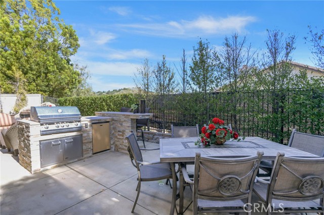 18 Whippoorwill, Trabuco Canyon CA: https://media.crmls.org/medias/dfc8748b-4ee4-4e25-b32e-a03274115bc4.jpg