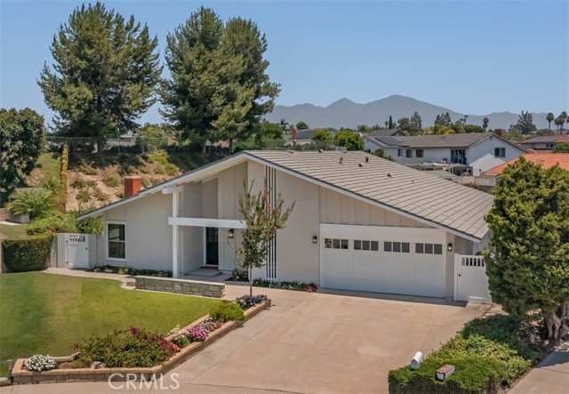 Detail Gallery Image 2 of 53 For 25311 Maximus St, Mission Viejo,  CA 92691 - 4 Beds | 2 Baths