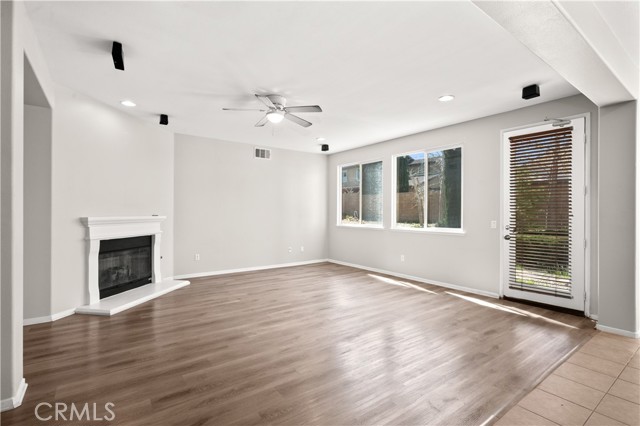 Detail Gallery Image 22 of 62 For 42437 71st, Lancaster,  CA 93536 - 5 Beds | 4 Baths