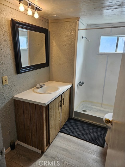 Detail Gallery Image 4 of 6 For 2801 Johnson Rd, Frazier Park,  CA 93225 - 2 Beds | 1 Baths