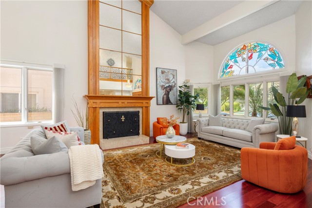 Detail Gallery Image 16 of 63 For 3372 Venture Dr, Huntington Beach,  CA 92649 - 4 Beds | 3/1 Baths