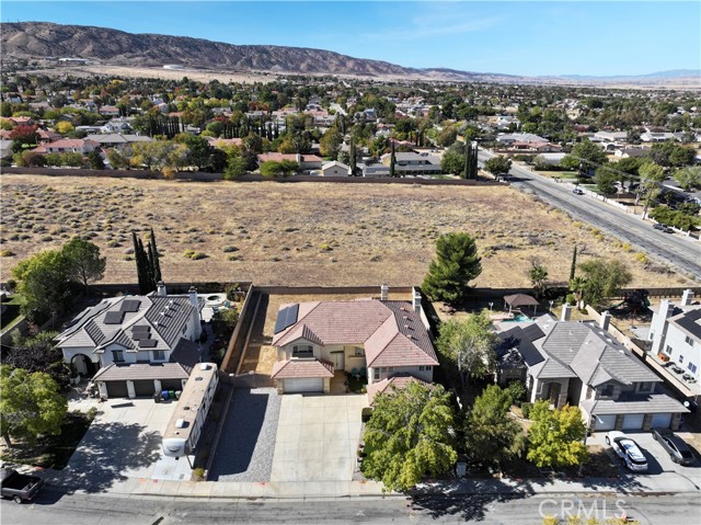 Detail Gallery Image 6 of 27 For 41541 Ventana Dr, Palmdale,  CA 93551 - 5 Beds | 4/1 Baths