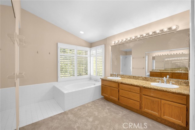 MLS #OC25234002 image #33