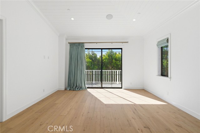 Detail Gallery Image 51 of 59 For 1405 Oak Ave, Manhattan Beach,  CA 90266 - 4 Beds | 4/1 Baths