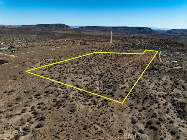 Detail Gallery Image 12 of 45 For 51856 Trails End Rd, Pioneertown,  CA 92268 - – Beds | – Baths