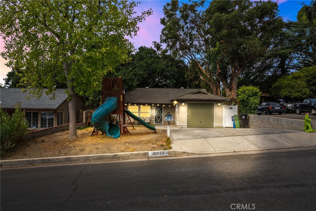 10023 Covert Avenue