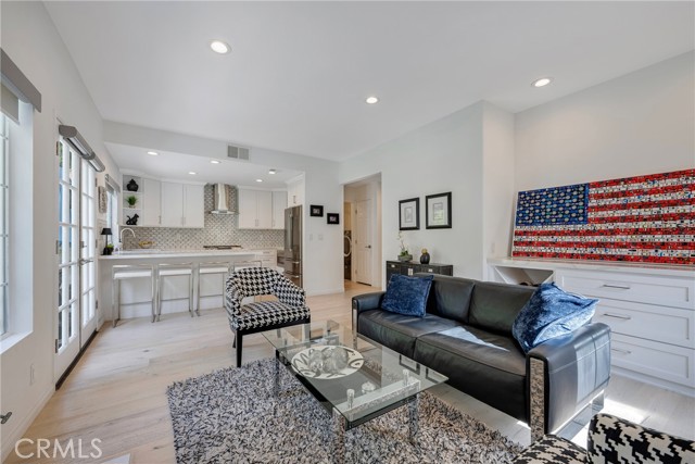 939 Blue Mountain, Westlake Village CA: https://media.crmls.org/medias/dfcc206e-388e-44ed-bac1-a855b2077626.jpg