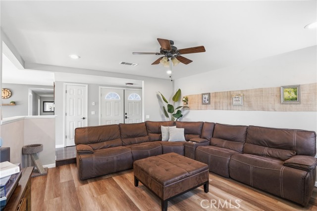 Detail Gallery Image 7 of 39 For 380 Highland Dr, Santa Maria,  CA 93455 - 3 Beds | 2 Baths