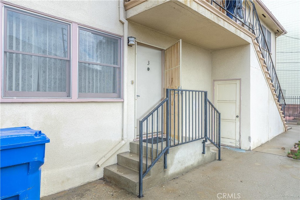 MLS #OC25281827 image #10
