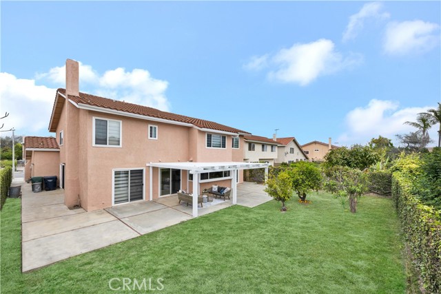 Detail Gallery Image 3 of 65 For 9100 Blair River Cir, Fountain Valley,  CA 92708 - 5 Beds | 3 Baths