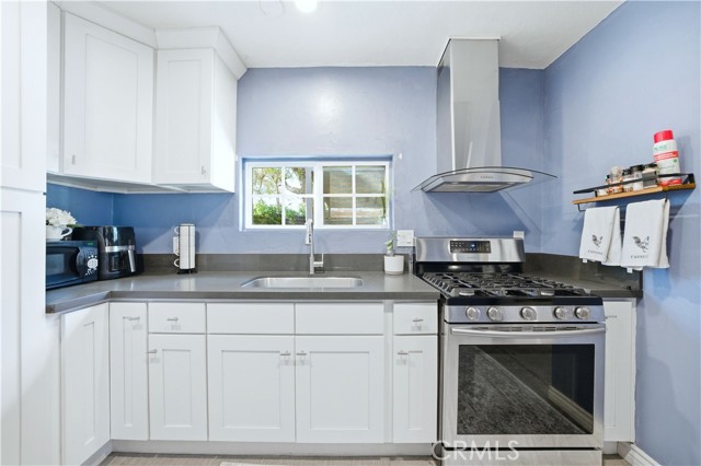 Detail Gallery Image 35 of 51 For 420 Montana St, Monrovia,  CA 91016 - 4 Beds | 2 Baths