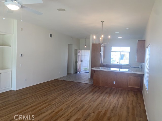 Detail Gallery Image 3 of 19 For 20879 Bayport Dr., Riverside,  CA 92508 - 3 Beds | 2 Baths