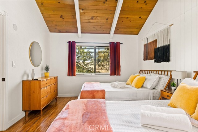 1296 Calgary Drive, Lake Arrowhead CA: https://media.crmls.org/medias/dfcf68a8-dd56-4d53-9881-667f2fa0a894.jpg