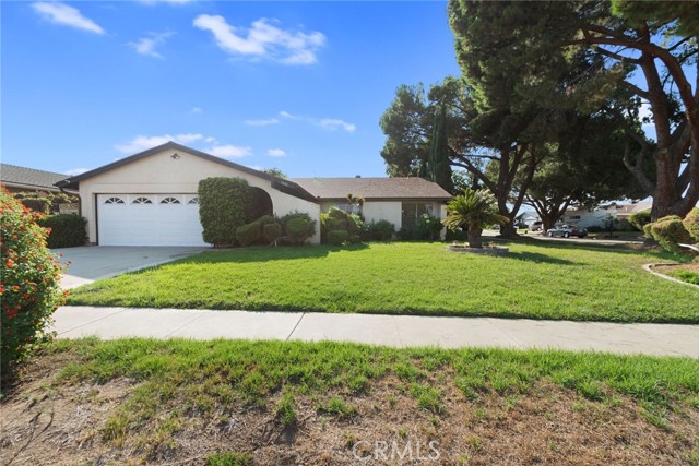 Detail Gallery Image 1 of 26 For 1302 Turquoise Dr, Corona,  CA 92882 - 4 Beds | 2 Baths