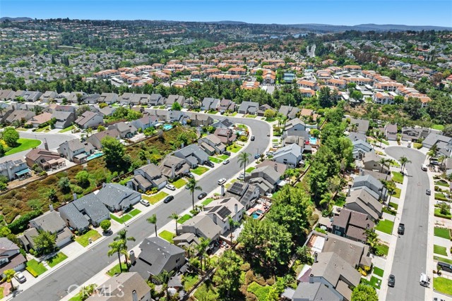 21321 Spruce, Mission Viejo CA: https://media.crmls.org/medias/dfd03648-ad4a-4bd6-9f37-702f80a04d39.jpg