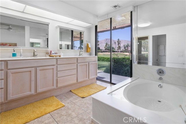 Detail Gallery Image 43 of 69 For 171 Yale Dr, Rancho Mirage,  CA 92270 - 3 Beds | 3 Baths