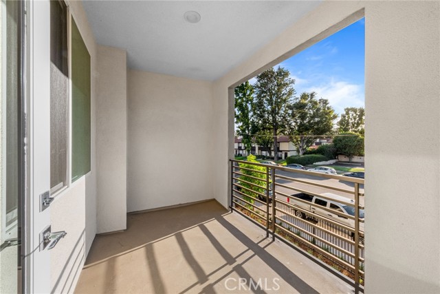 1140 Santo Antonio Drive, Colton CA: https://media.crmls.org/medias/dfd2a532-5ea9-4332-94ad-11566c093289.jpg