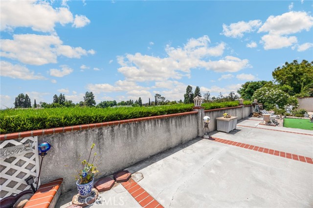Detail Gallery Image 18 of 33 For 1516 Mesa Verde, Fullerton,  CA 92833 - 4 Beds | 2 Baths