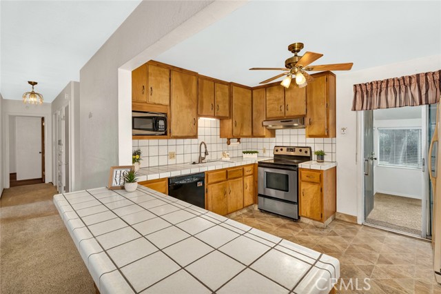 Detail Gallery Image 5 of 29 For 726 Arizona Ave, Los Banos,  CA 93635 - 3 Beds | 2 Baths