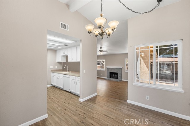 4633 Dowel Avenue, Palmdale CA: https://media.crmls.org/medias/dfd33523-251e-40d3-b935-1e8c8ac2b553.jpg