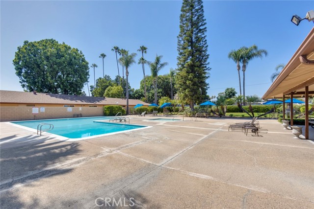 Detail Gallery Image 29 of 33 For 1736 E Commonwealth Ave, Fullerton,  CA 92831 - 2 Beds | 2 Baths