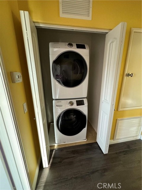 20323 Livorno, Porter Ranch CA: https://media.crmls.org/medias/dfd3b8a9-1e0d-4c35-8fc7-ea3674d81da0.jpg