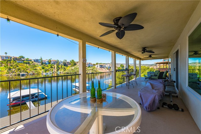 Detail Gallery Image 15 of 71 For 22601 Blue Teal, Canyon Lake,  CA 92587 - 3 Beds | 2/2 Baths