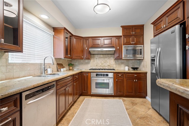2313 Rosecrest Drive, 9 photo 13