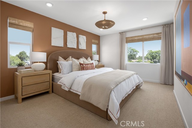 Detail Gallery Image 5 of 7 For 7344 Diamond Dr, Downey,  CA 90240 - 3 Beds | 3/1 Baths
