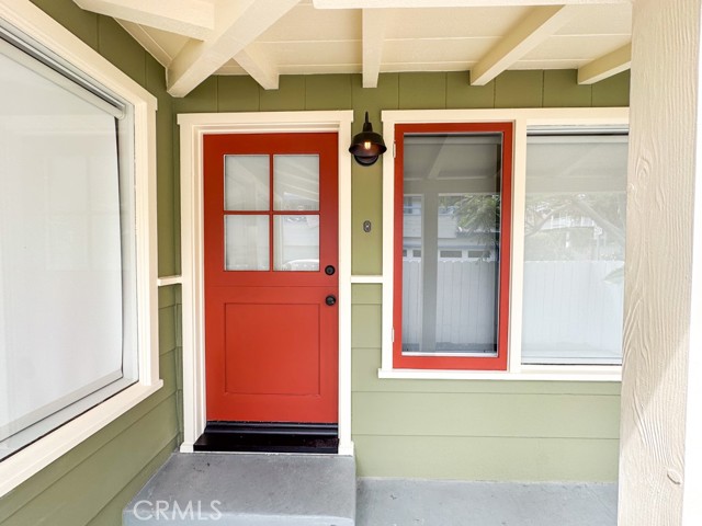 Detail Gallery Image 3 of 15 For 531 Monterey Dr, Laguna Beach,  CA 92651 - 2 Beds | 1 Baths