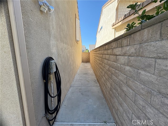 12 Longstreet, Irvine CA: https://media.crmls.org/medias/dfd5c167-dc4f-4b01-8943-41b672a6cb4a.jpg