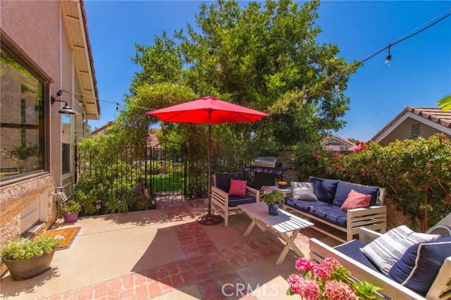 968 Saddlehorn Place, Newbury Park CA: https://media.crmls.org/medias/dfd5cc96-a3e9-4e8c-9514-52fe479f110c.jpg