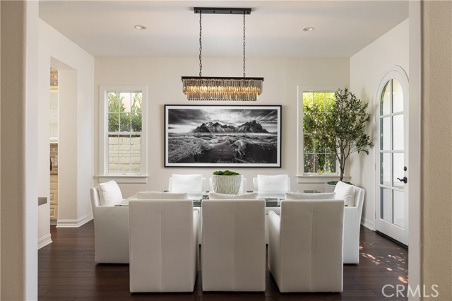 Detail Gallery Image 6 of 37 For 32 Landport, Newport Beach,  CA 92660 - 5 Beds | 5/1 Baths