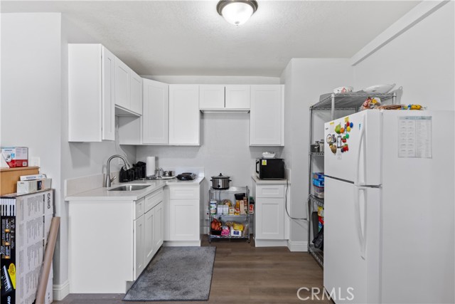 Junior Dwelling Unit Kitchen