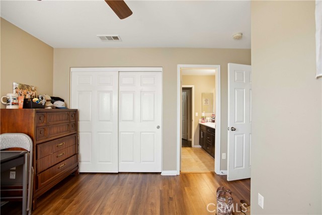 Detail Gallery Image 32 of 64 For 3866 Obsidian Rd, San Bernardino,  CA 92407 - 4 Beds | 2/1 Baths