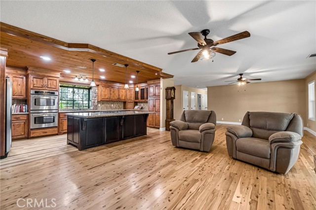 Detail Gallery Image 14 of 61 For 31031 Donald Ave, Madera,  CA 93636 - 3 Beds | 2 Baths