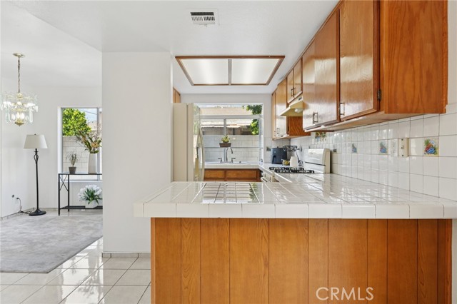 Detail Gallery Image 14 of 43 For 14712 Olive St #1,  Baldwin Park,  CA 91706 - 3 Beds | 3 Baths