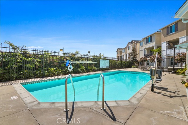 Detail Gallery Image 25 of 25 For 1096 N Anaheim Blvd., Anaheim,  CA 92801 - 4 Beds | 3/1 Baths