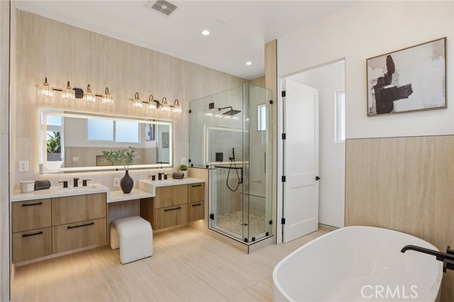 2019 Huntington Lane, A photo 30