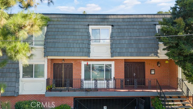 Detail Gallery Image 2 of 27 For 4216 Ethel, Studio City,  CA 91604 - 3 Beds | 3 Baths