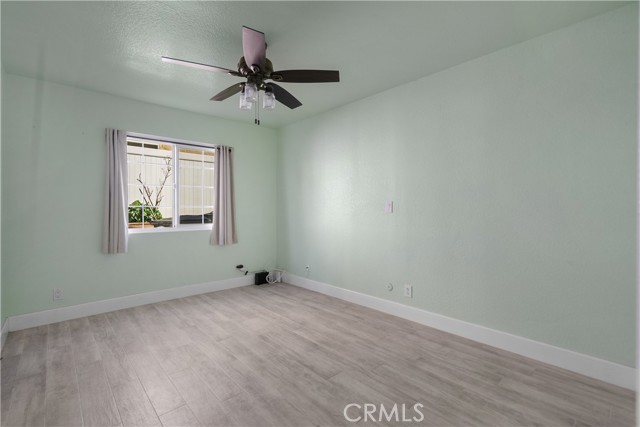 Detail Gallery Image 26 of 41 For 3327 Deaver Dr, Corona,  CA 92882 - 3 Beds | 3 Baths
