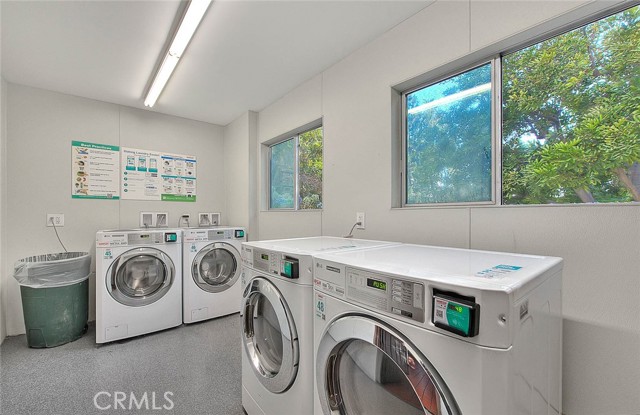 Detail Gallery Image 9 of 35 For 700 W 3rd St #A111,  Santa Ana,  CA 92701 - 2 Beds | 2 Baths