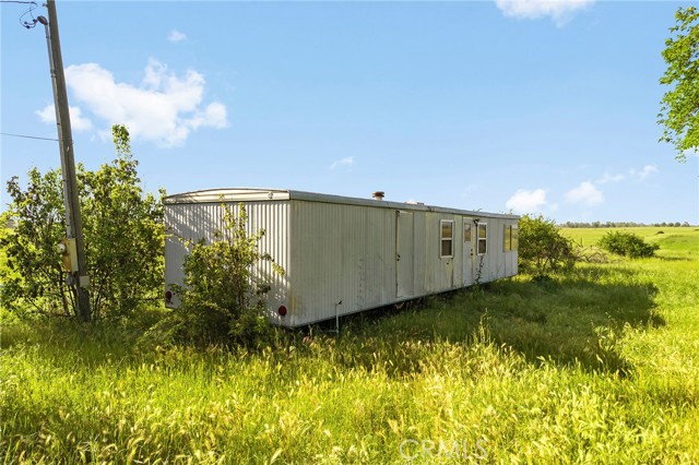 417 Cox Lane, Oroville CA: https://media.crmls.org/medias/dfdc3c6f-1450-44e5-b7c2-ce1acaf92df3.jpg