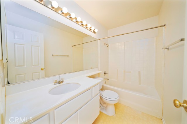 Detail Gallery Image 21 of 25 For 3794 Camino Anguilla, Riverside,  CA 92503 - 2 Beds | 2/1 Baths