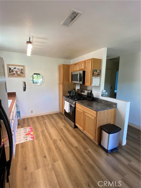 5555 Market Street, Chico CA: https://media.crmls.org/medias/dfddda50-cef3-4947-aa32-1f4cc19a0567.jpg